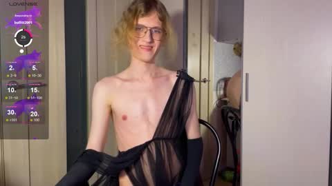 Snapshot of avery_adam chatting on March 12, 2026, 1:23 am Alex online show from March 12, 2026, 1:23 am