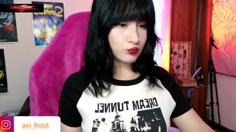 Saraaaa independent model 3 online show from January 10, 2025, 7:04 am