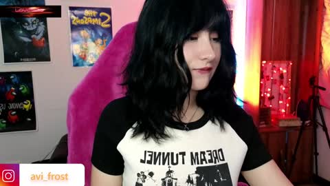 Saraaaa independent model 3 online show from January 10, 2025, 10:06 am