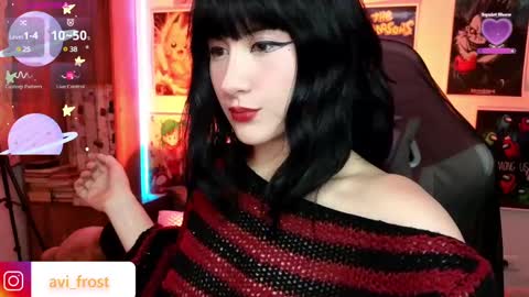 Saraaaa independent model 3 online show from February 11, 2025, 7:33 am