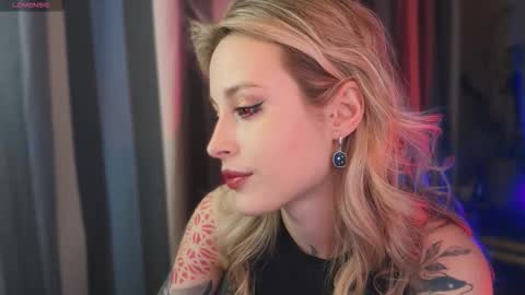 Aviva online show from January 5, 2026, 10:02 pm