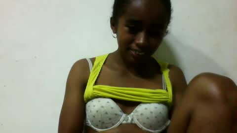 Snapshot of avontsoaldy chatting on October 6, 2025, 5:32 pm avontsoaldy online show from October 6, 2025, 5:32 pm