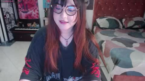 Abril online show from October 8, 2025, 1:58 am