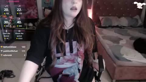 Abril online show from June 22, 2026, 3:25 am