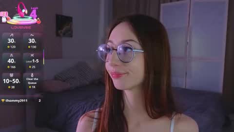 Avril online show from October 18, 2025, 10:32 pm