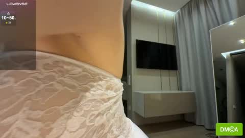 Avrora online show from May 8, 2026, 6:24 pm