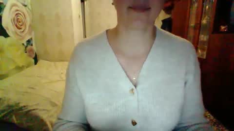 awesomeladyy online show from January 22, 2025, 2:35 pm