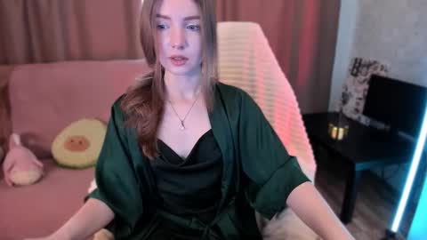 Snapshot of awocato chatting on October 22, 2025, 7:19 am Alia online show from October 22, 2025, 7:19 am