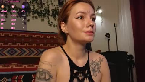 Snapshot of aww_burn chatting on September 12, 2025, 2:11 am Tris online show from September 12, 2025, 2:11 am