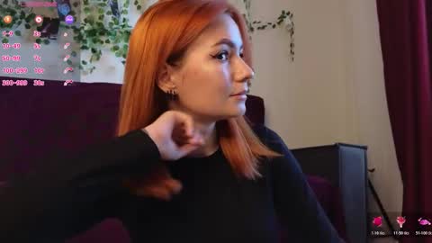 Snapshot of aww_burn chatting on October 24, 2025, 4:31 am Tris online show from October 24, 2025, 4:31 am