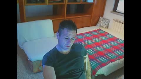 HappyNewSky here online show from January 14, 2025, 2:43 pm