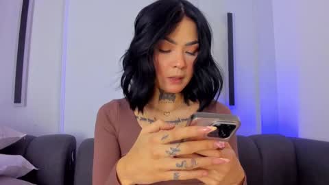 Snapshot of axaras chatting on October 8, 2025, 12:03 pm Axara online show from October 8, 2025, 12:03 pm