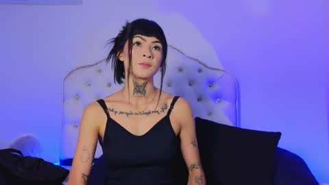 axarasss online show from April 28, 2026, 12:21 pm