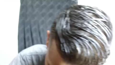 axcel online show from October 15, 2025, 12:05 pm