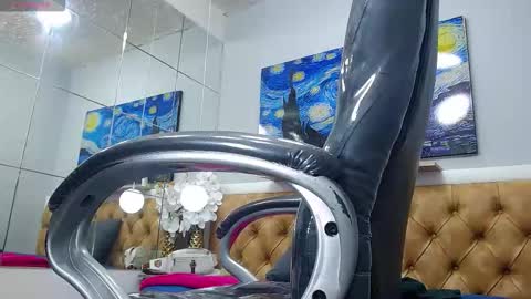 Axel online show from February 21, 2026, 8:48 am