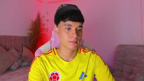 AXEL online show from June 27, 2026, 8:52 am