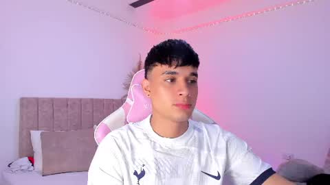 AXEL online show from July 29, 2026, 9:29 am