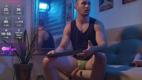 Axel Fairchaild online show from June 21, 2026, 11:02 am
