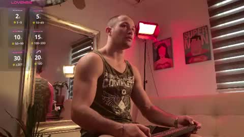 Axel Fairchaild online show from July 12, 2026, 11:23 am