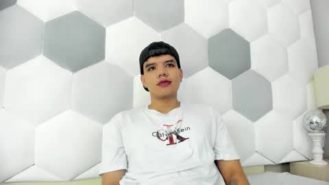 Axel Forte online show from September 22, 2025, 1:13 pm