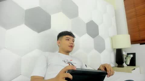 Snapshot of axel_forte chatting on March 21, 2026, 2:09 pm Axel Forte online show from March 21, 2026, 2:09 pm