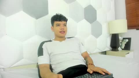 Snapshot of axel_forte chatting on March 31, 2026, 1:33 pm Axel Forte online show from March 31, 2026, 1:33 pm