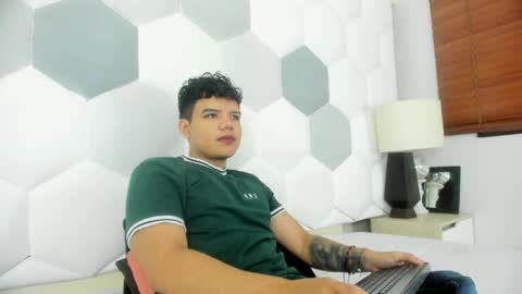 Snapshot of axel_forte chatting on April 1, 2026, 2:14 pm Axel Forte online show from April 1, 2026, 2:14 pm