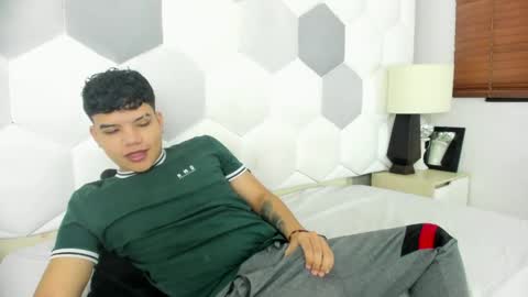 Snapshot of axel_forte chatting on April 8, 2026, 1:33 pm Axel Forte online show from April 8, 2026, 1:33 pm