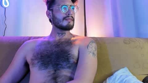 Sebstian online show from December 22, 2025, 9:23 pm