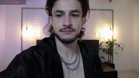 Axel  online show from June 17, 2026, 1:30 am