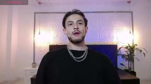 Axel  online show from June 29, 2026, 2:29 am