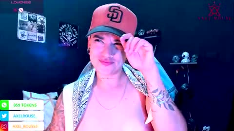 Axel Rouse online show from December 18, 2025, 3:07 pm