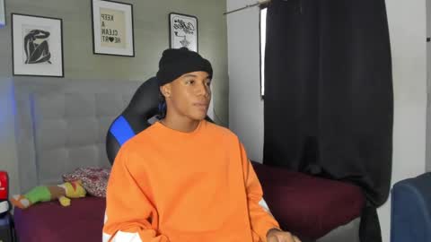 AXEL SILVA online show from October 15, 2025, 12:27 pm