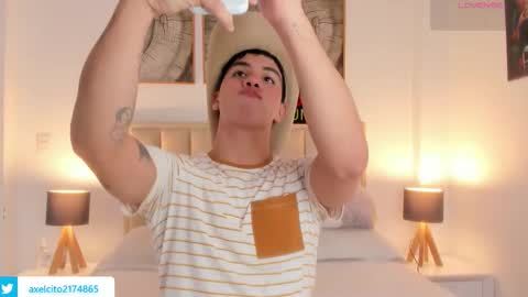 axel slim online show from February 3, 2026, 6:11 am