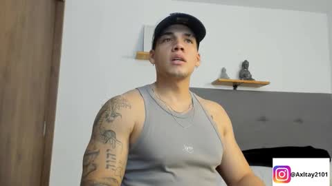 INDEPENDENT MODEL  online show from March 3, 2026, 4:07 am