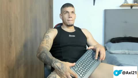 INDEPENDENT MODEL  online show from May 16, 2026, 2:49 pm