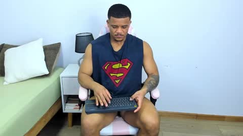 Snapshot of axelldasilva chatting on September 14, 2025, 12:21 am AXEL DA SILVA online show from September 14, 2025, 12:21 am