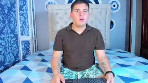 Axel online show from September 13, 2025, 8:08 pm