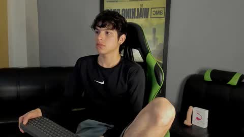 Axel Raven online show from January 10, 2025, 12:58 pm