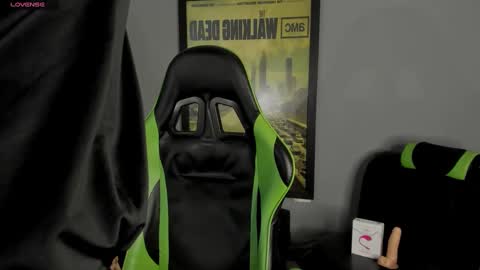 Axel Raven online show from January 16, 2025, 1:47 pm