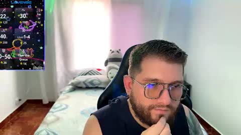 Snapshot of axelsterling_ chatting on August 3, 2026, 7:50 pm axelsterling_ online show from August 3, 2026, 7:50 pm