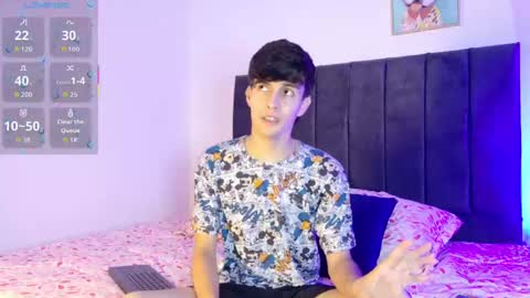 Snapshot of axxxel_twink chatting on May 31, 2026, 2:42 am Axxxel online show from May 31, 2026, 2:42 am