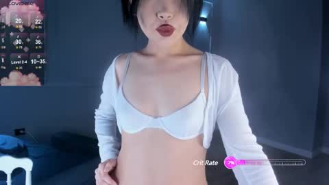 Aya online show from January 19, 2025, 10:49 pm