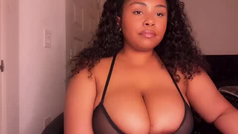 Aya online show from May 6, 2026, 5:46 am