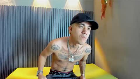 Ayala online show from December 16, 2025, 7:52 pm