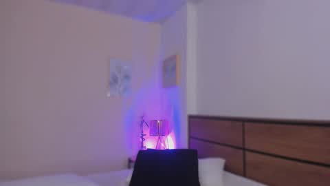 ayana online show from October 22, 2025, 1:11 pm