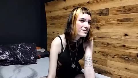 Eva online show from September 30, 2025, 4:56 pm