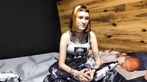 Eva online show from October 1, 2025, 5:30 pm