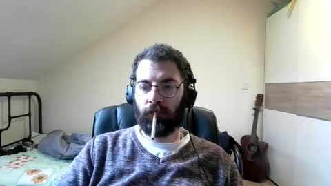 ayazeluel online show from May 13, 2026, 8:01 am