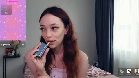 Snapshot of ayehoney chatting on July 16, 2026, 4:51 am Hailey Wellington online show from July 16, 2026, 4:51 am
